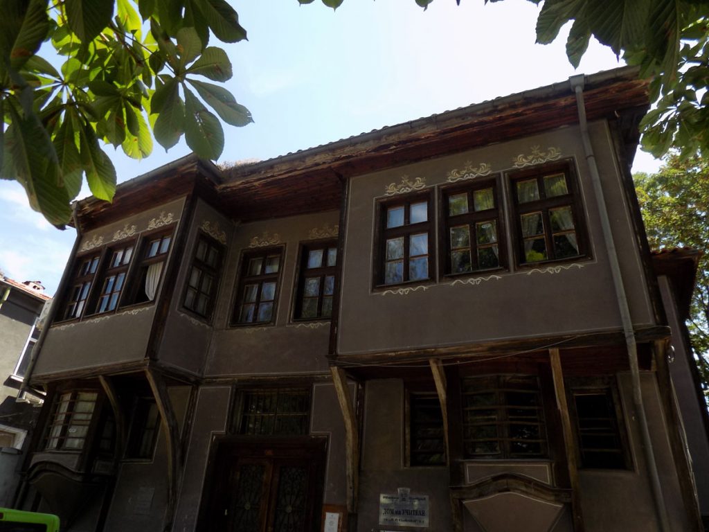 Къщата в стария Пловдив, в която през 1881–1884 г. живее семейството на Славейкови